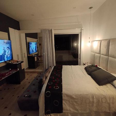 Penthouse Mirador Samsara Bed & Breakfast La Calera Exterior photo